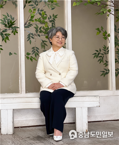 세종 도원초 강미애 교장이 ‘꿈의 속도로 걸어라’ 출판기념회를 연다