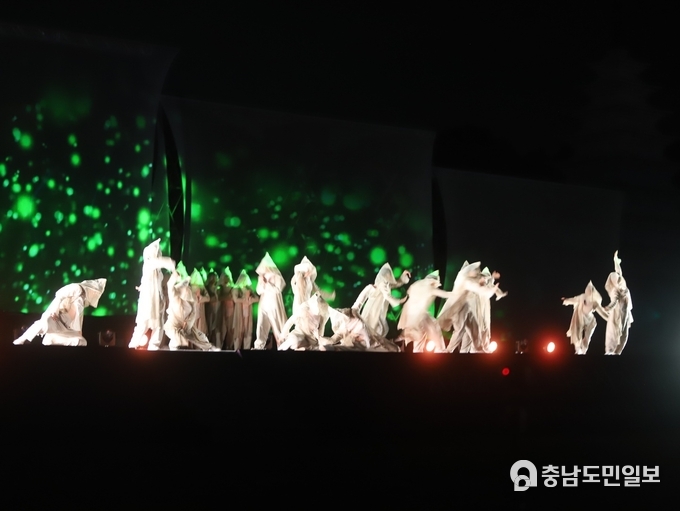 2022 익산 미륵사지 세계유산 미디어아트 페스타 개막식 미디어 퍼포먼스 (제공=익산시)