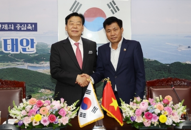 태안군이 26일 베트남의 대표적인 화훼도시 달랏시와 공동발전을 모색했다. (사진 제공 : 태안군)