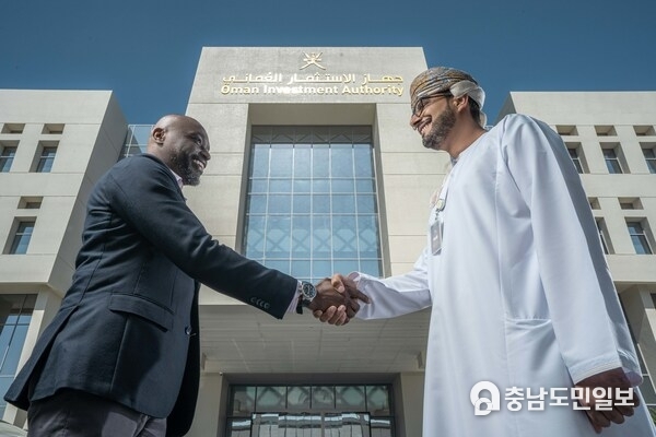OMAN INVESTMENT AUTHORITY LAUNCHES $5.2 BILLION “FUTURE FUND OMAN” TO FUND NATIONAL INVESTMENT PROJECTS, ATTRACT FDIAND SUPPORT SMES OMAN INVESTMENT AUTHORITY LAUNCHES $5.2 BILLION “FUTURE FUND OMAN” TO FUND NATIONAL INVESTMENT PROJECTS, ATTRACT FDIAND SUPPORT SMES