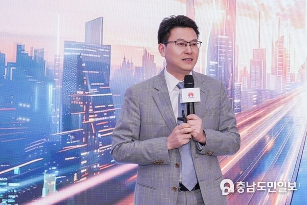 Bob Chen, President of Huawei Optical Business Product Line