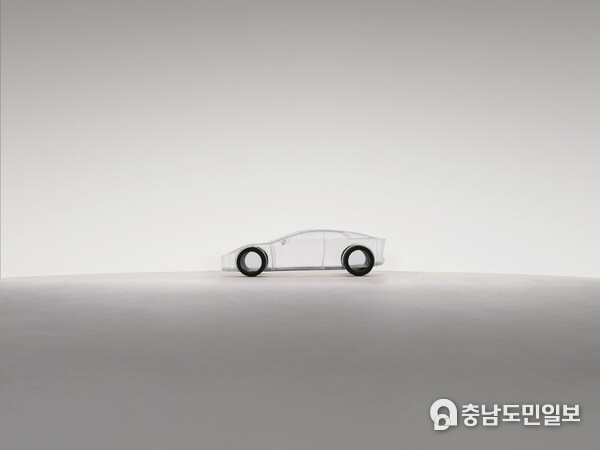 Sandvik's new installation, the eNimon, which is the first electric car ever made without metals or minerals. Sandvik's new installation, the eNimon, which is the first electric car ever made without metals or minerals.
