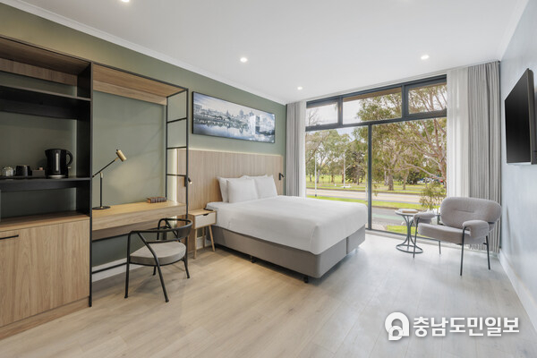 Park Inn by Radisson Melbourne Carlton - room Park Inn by Radisson Melbourne Carlton - room