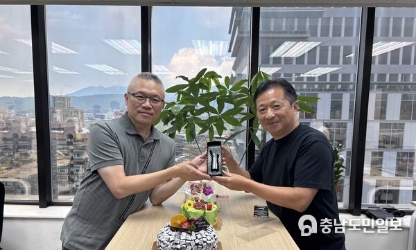 The new MaaS service was co-led by CEO Paul Wu (left) and COO Kevin Chen (right). The new MaaS service was co-led by CEO Paul Wu (left) and COO Kevin Chen (right).