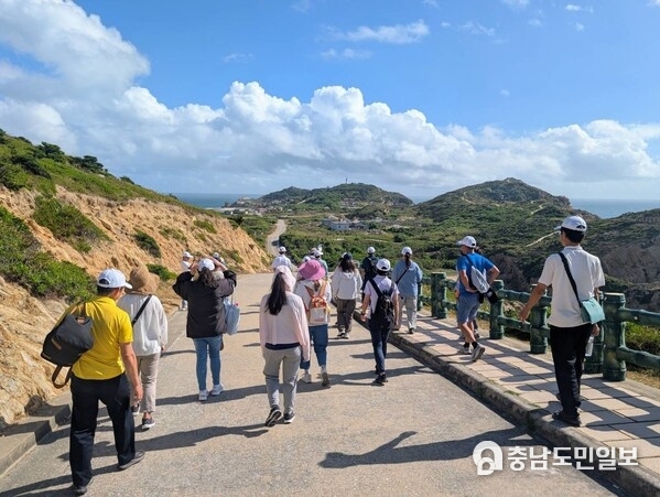 Tung-Chu Dongyangshan Trail Tung-Chu Dongyangshan Trail