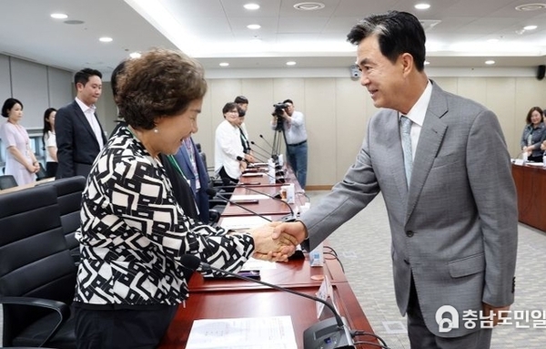 충남도, 지역아동센터 종사자 처우 개선 논의