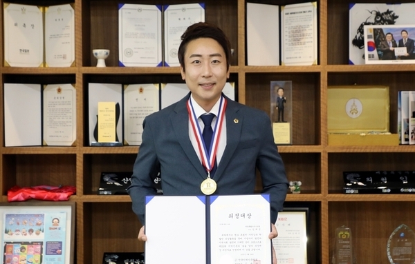 임채성 세종시의회 의장, 제22회 지역신문의 날 ‘의정대상’ 수상