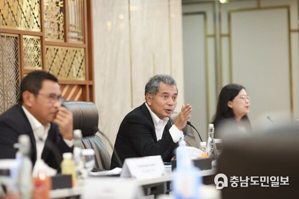 BRI 주가가 다시 한번 최고가를 기록하며, 자기자본수익률이 21%로 상승했다.