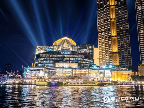 ICONSIAM, 태국 겨울 페스티벌의 행사 장소로 선정