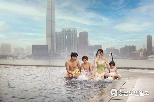 Summer by the Infinity Pool