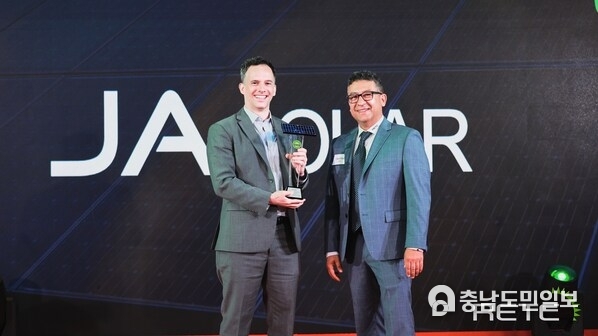 JA Solar Recognized as Highest Achiever in RETC's 2024 PV Module Index for the Fifth Consecutive Year