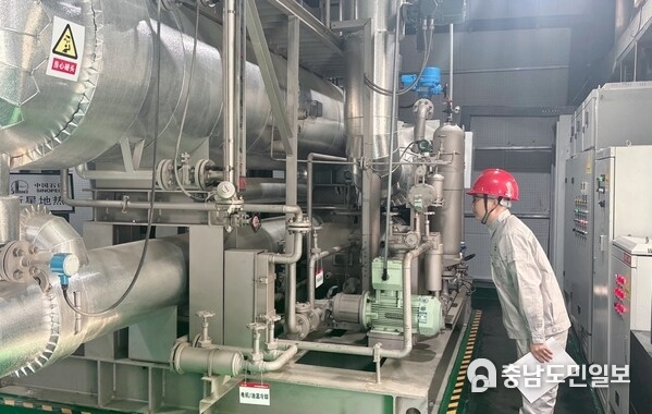 Sinopec’s First Geothermal Power Production Pilot Project Connects to Grid.