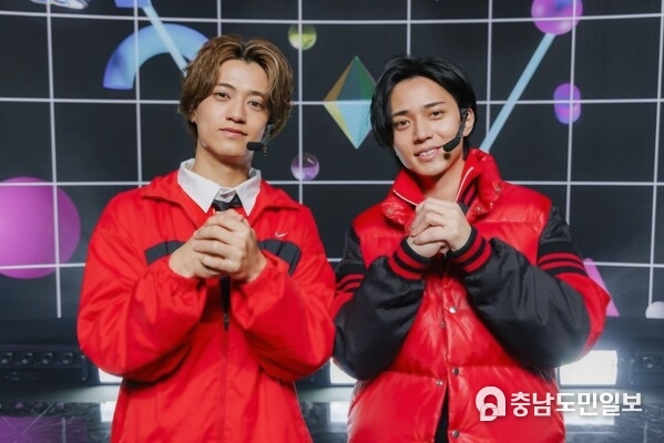 Popular Japanese Boy Band King & Prince Makes Their Debut on the SUPER STAR Stage / Photo: TTV