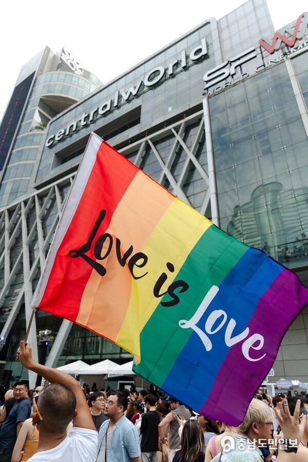 Global Communities Unite at centralwOrld as Thailand Steps Forward on Global LGBTQ+ Stage with Central Pattana’s Pride For All