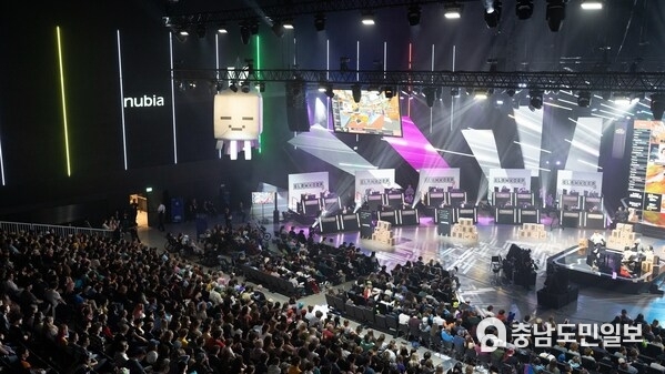 nubia was showcased to tens of thousands of attendees at TwitchCon Europe 2025