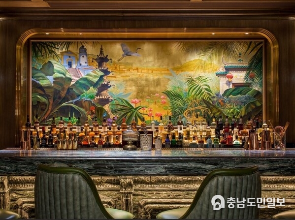 The St. Regis Bar Mural