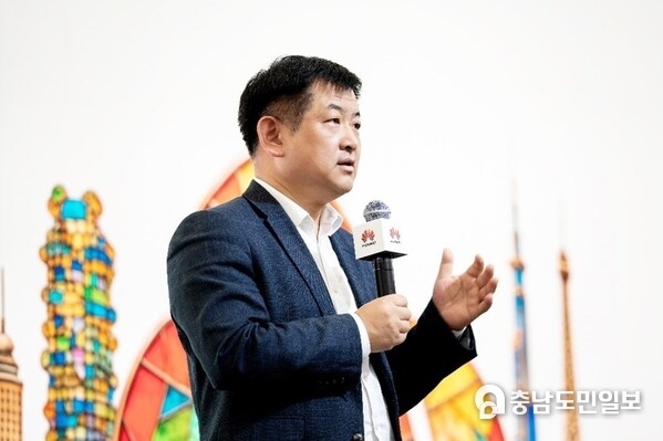 Dr. Peter Zhou, CEO of Huawei Cloud