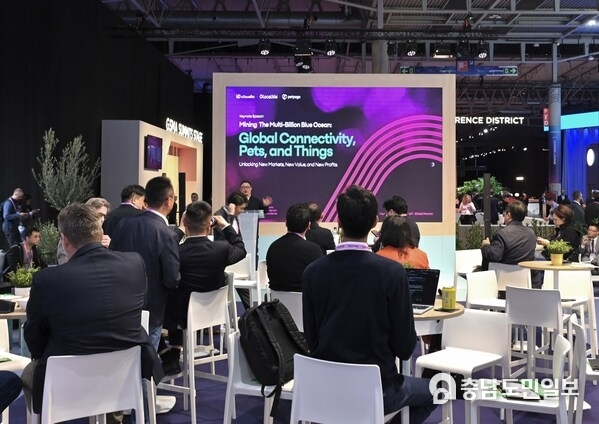 유클라우드 기조연설: 수십억 달러 규모의 블루오션 개척 – 글로벌 연결성, 반려동물 및 사물