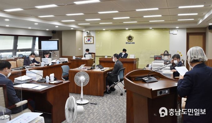 충남도의회 행문위, 예산과 결산 연계성 강화 주문