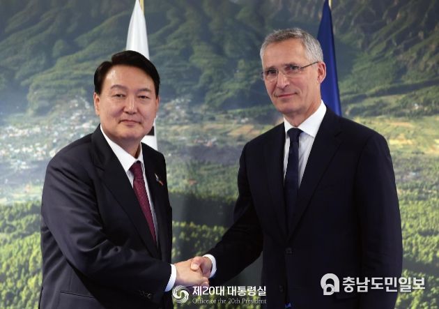 윤석열 대통령, 나토 사무총장과의 면담