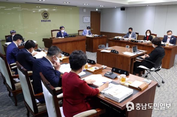 충남도의회 교육위
