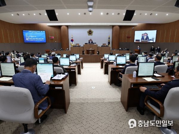 충남도의회 제340회 임시회 추경안 등 84개 안건 심의