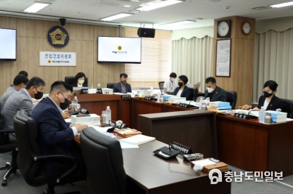 세종시의회 산업건설위, 2021회계연도 결산 심사