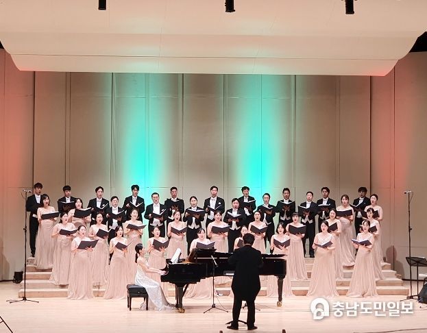 지난 6일 서산시립합창단 제6회 기획 연주회 모습