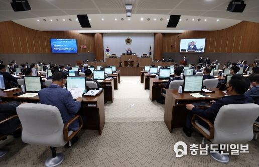 제12대 충남도의회, 첫 행정사무감사 돌입