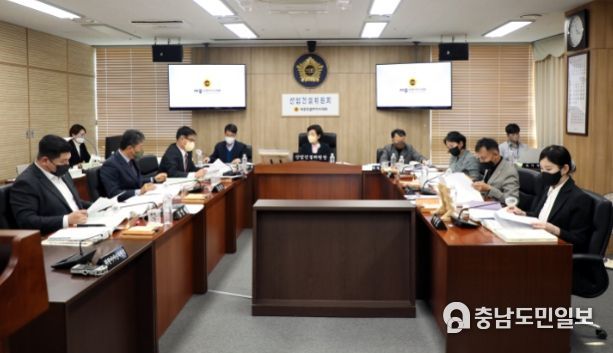 제79회 정례회 산업건설위원회 제3차 회의