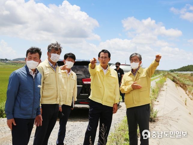 지난 7월 집중호우 피해현장 방문 모습