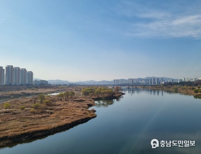 금강 전경