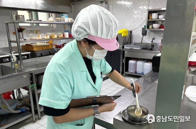 급식관리 순회방문 교육 중