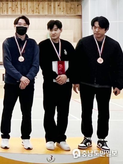 서산시청 사격팀 기념촬영 모습(오른쪽부터 박성현, 강준기, 김기원 선수)