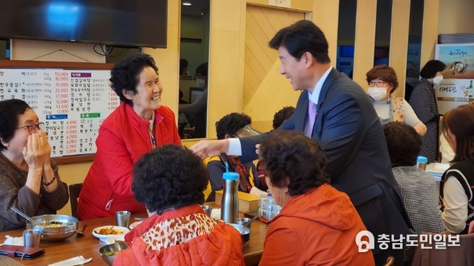 장수밥상 나눔 현장