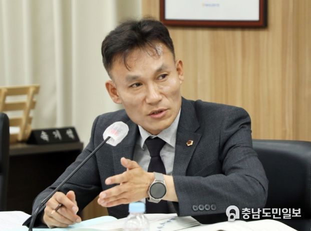 윤지성 의원(연기, 연동, 연서, 해밀동, 국민의힘)