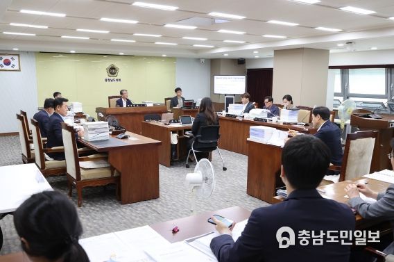 충남도의회, 기획경제위원회 “당초 사업계획대로 사업비 지출했어야”