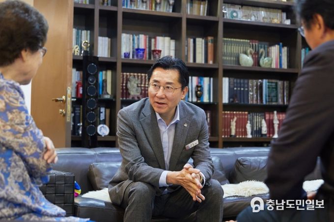 유족 면담 사진