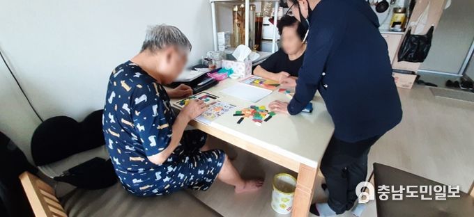 홍성군, 찾아가는 인지 자극 프로그램으로 참여자 만족도 UP