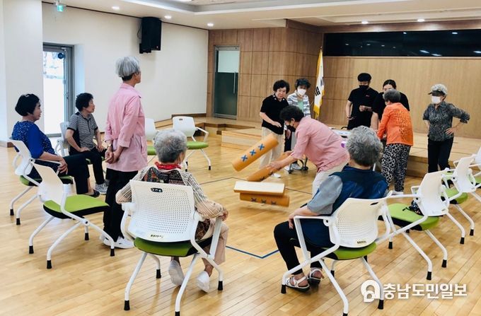 홍성군, “놀이로 하는 신체활동” 으로 ‘웰에이징’ 실현한다!