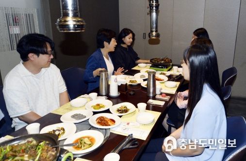 이순열 세종시의회 의장, 의회사무처 직원들과 스킨십 강화…