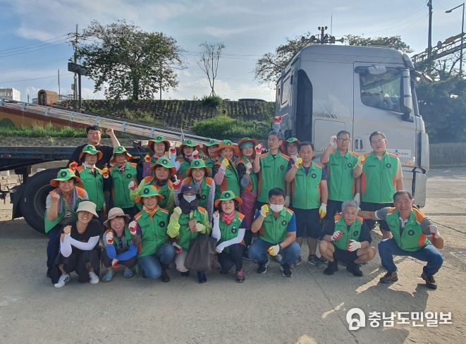 세종시방재단, 조천 공공체육시설 환경정화