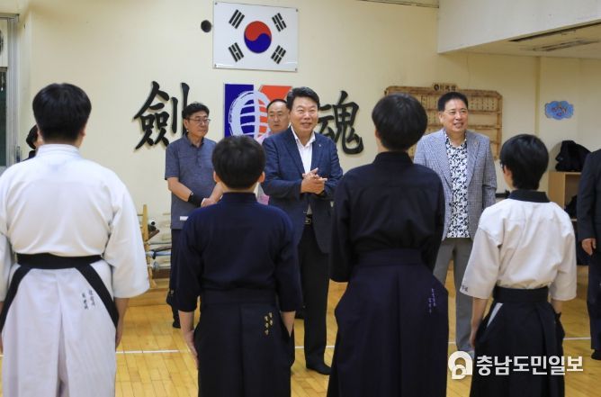 오성환 당진시장 종목별 선수단 격려
