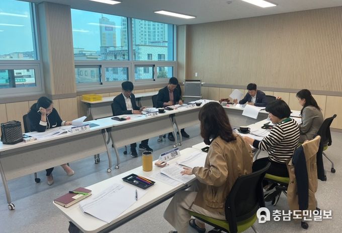 논산계룡교육지원청은 지난 24일 10월 특수교육운영위원회를 개최했다.