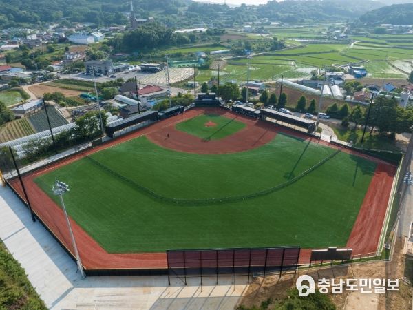 홍성군과 함께하는 김태균 야구캠프 52명 선발!!