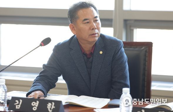 정례회 행정사무감사 건설교통위원회 김영한 시의원