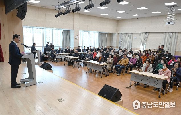 어르신들의 새로운 시작, ‘홍성’ 노인대학