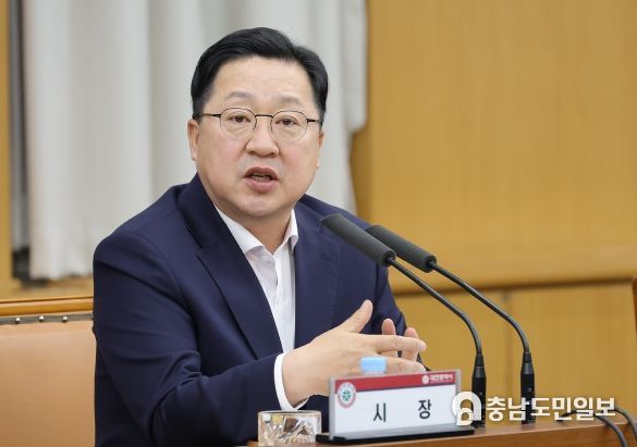 이장우 대전시장“대전은 개척자의 도시, 국비확보의 길도 없으면 만들어라”