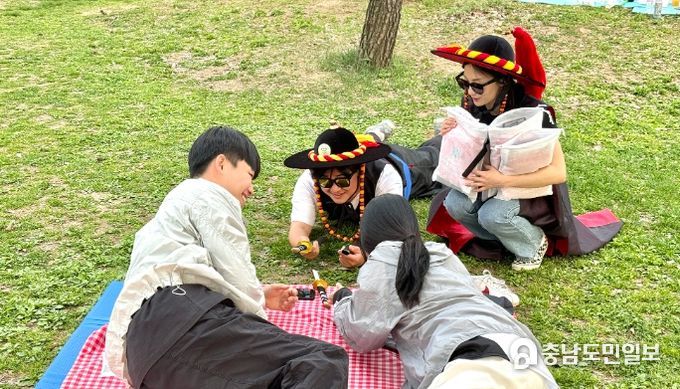 4월 19일부터 20일까지 서울 뚝섬한강공원에서 진행된 ‘찾아가는 서산여행 YOU랑단’ 홍보 행사