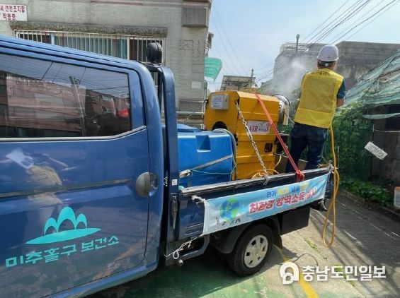 미추홀구, 하절기 감염병 예방을 위한 해충 집중 방역 실시